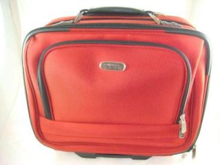 kenneth cole reaction luggage in Womens Handbags & Bags