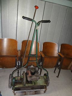 Vintage Original Savage Arms Reel Lawnmower Mower Retro Green Mid 