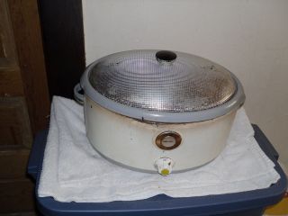 VINTAGE 1950 NESCO SLOW COOKER/ROASTER​/CASSEROLE PAN # 7016. W 