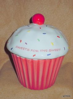 New Worlds Cutest Cookie Jar Cupcake Sweets to the Sweet Ceramic 
