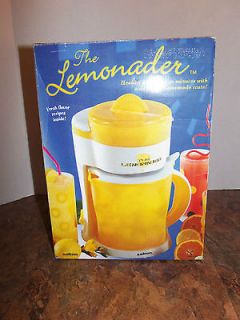 The Lemonader   Healthy Lemonade Maker