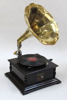 Vintage Replica Gramophone RCA Victor Phonograph with Brass Horn 