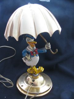 Scarce, Donald Duck themed table lamp, 1940s/50s.