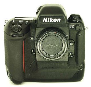 nikon f5 body in Film Cameras