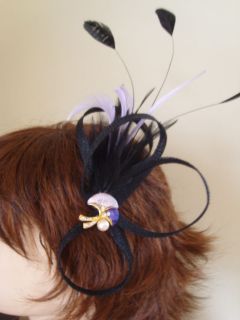 BEAUTIFUL BLACK SINAMAY FASCINATOR, WITH SUPERB BLACK & LILAC FEATHERS 