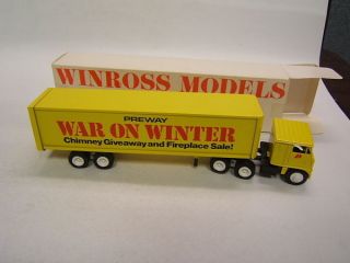 Winross Preway Chimney & Fireplace War on Winter