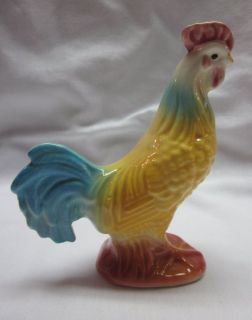VINTAGE ROOSTER/CHICKE​N FIGURINE HULL ART POTTERY