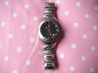   Mans Quartz Bracelet Watch in good working order,large & heavy watch