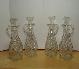  Anchor Hocking Prescut Star of David Clear Glass Cruets with Stoppers