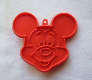 Vintage Hallmark Cookie Cutter    Mickey Mouse    Disney Character 