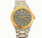 Seiko Mens 7N43 6A09 Two Tone Coral Crystal Watch