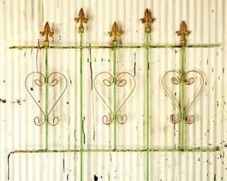Wrought Iron Decorative Heart Interlocking Fence Garden Border Fencing