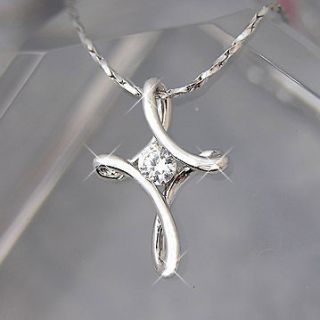 infinity diamond necklace in Diamond