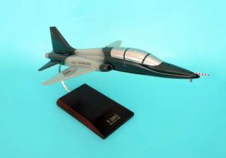 EXECUTIVE SERIES 1/32 DESKTOP MODEL T 38C TALON MINT B9932T3W