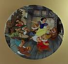   Dance of SNOW WHITE AND THE SEVEN DWARFS Plate Disney Knowles Lovely
