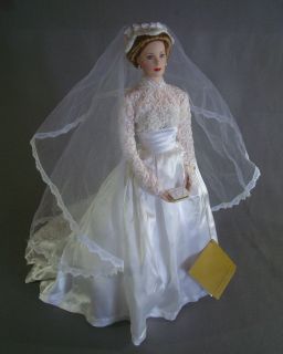 Franklin Mint 16 porcelain bride doll Princess Grace of Monaco in 