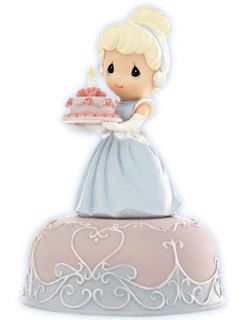   Moments DISNEY CINDERELLA Princess Music Box CAKE Musical Statue