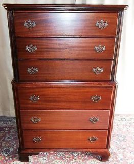 antique dresser in Dressers & Vanities
