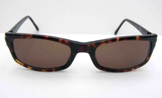   1566 S T128 P SUNGLASSES/USE​D/MINT CONDITION/FREE WORLD POST