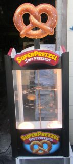 Soft Pretzel J&J Snack Food Warmer Rotating Display Case.