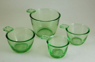 green glass cup measuring in Pottery & Glass