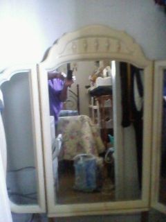 tri fold mirror for girls dresser