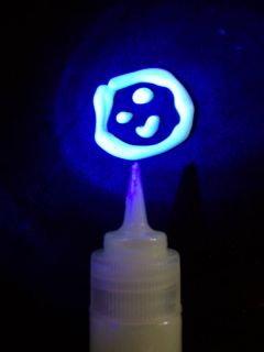 GLOW IN THE DARK PAINT 3 D squeeze tube art theater for cloth wood 
