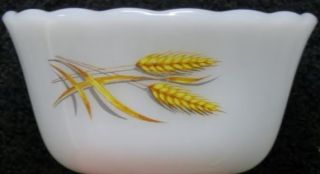   Set of 4 White w/ Golden Wheat Ramekin/Baking Dish 2 High x 31/2 D