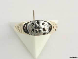 Small 32nd Degree Scottish Rite Masonic Band   10k Gold Ring Size 4.25 