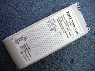 OEM ZOLL MEDICAL PD 4410 DEFIBRILLATOR BATTERY PACK PD4410