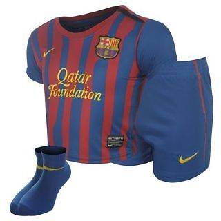 Barcelona FC Baby Kit 2011 2012 Season Home Strip Size 3 to 12 Months