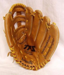 right hand baseball glove in Gloves & Mitts