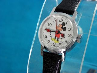 NEW VINTAGE BRADLEY CHILDS/LADIES MICKEY MOUSE MECHANICAL WATCH NEW IN 