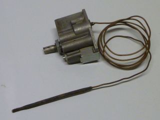 VINTAGE STOVE PARTS Robertshaw 4400 series MP GAS OVEN THERMOSTAT