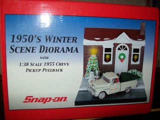 SNAP ON TOOLS 1950S WINTER SCENE DIORAMA 1/38 SCALE 1955 CHEVY PICKUP 