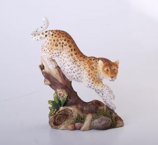   African Wild Safari Cat Sculpture Figurine Ornament Naturecraft