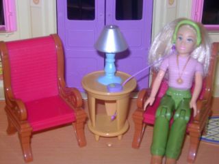 Fisher Price Loving Family Mom, Chairs,& Lamp Table w/CD Player**.99 