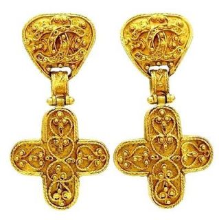 coco chanel earrings in Jewelry & Watches