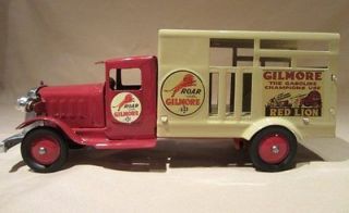1930s METALCRAFT KUSTOM GILMORE TRUCK W OIL CANS