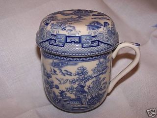 Pretty, Blue Willow Herbal Tea / Coffee Cup / Mug Infuser & Lid New 