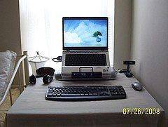HP Pavilion Entertainment PC dv6000 Plus Docking Station & Keyboard