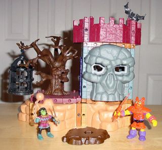 Fisher Price Imaginext Goblin’s Dungeon (78357) 2002