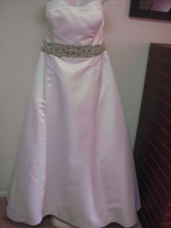 BEAUTIFUL GOWN BY ALFRED ANGELO STYLE 2024W WHITE/JADE SATIN SIZE 22W