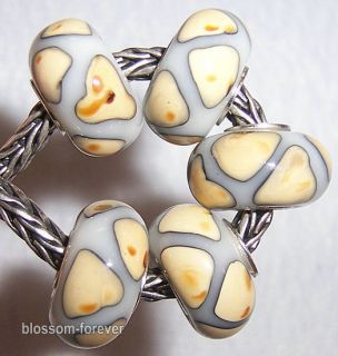 glass stones in Beads & Jewelry Making