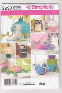 Simplicity Pattern 2990 Pin Cushions   Owl Hat Turtle Boot Cake