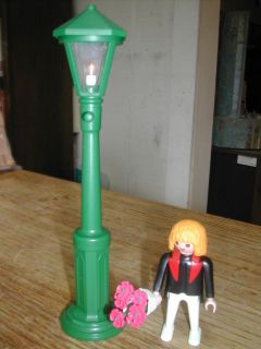 Playmobil 5340 Victorian Lamp Post and Figure with flowers