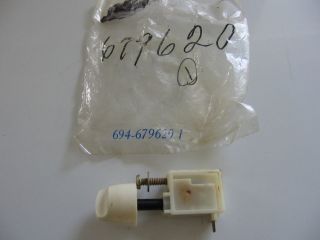 new nos lawn boy d series on/off shorting switch part# 679620