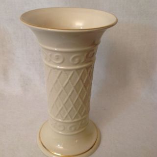 Classic Vase LENOX Criss Cross Med China NEW Gold Trim Top 6 Vase 