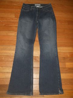 Maurices Low Rise Flare Jeans Womens Size 3 / 4