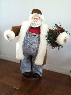 TENDER HEART TREASURES SANTA w/STAND – EXCELLENT CONDITION